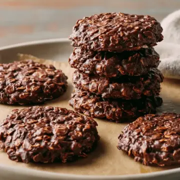 No-Bake Chocolate Oatmeal Cookies