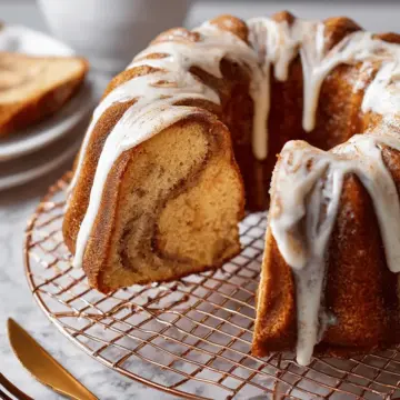 Cinnamon Roll Bundt Cake