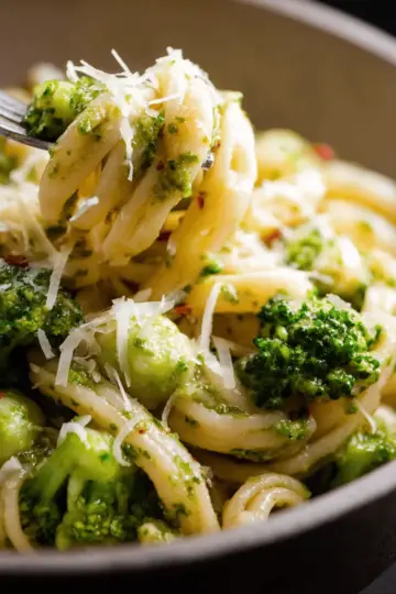 Really Quick Broccoli Pasta