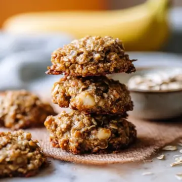 Healthy 3-Ingredient Banana Oatmeal Cookies