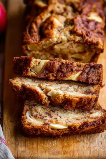 Apple Cinnamon Bread