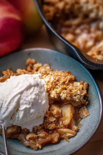Cast Iron Apple Crisp