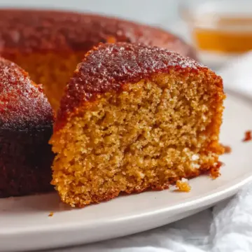 Easy Greek Honey Cake Recipe