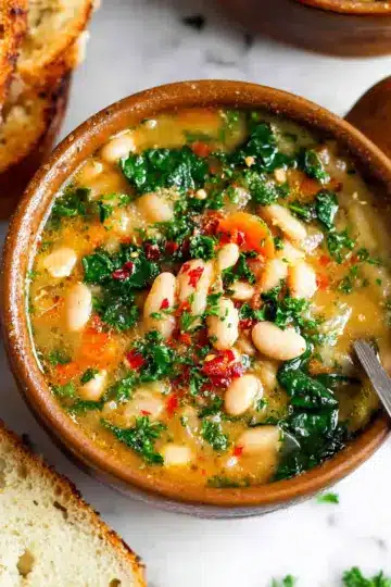 Tuscan White Bean Soup