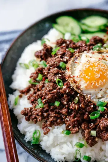 Korean Ground Beef and Rice Bowls