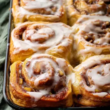 Apple Cinnamon Rolls