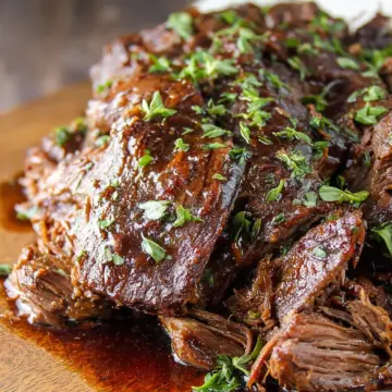 Slow Cooker Balsamic Glazed Roast Beef