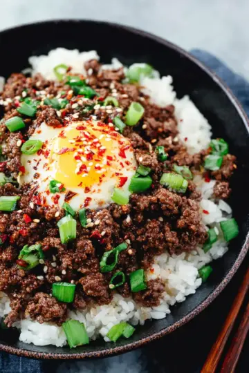 Korean Ground Beef and Rice Bowls
