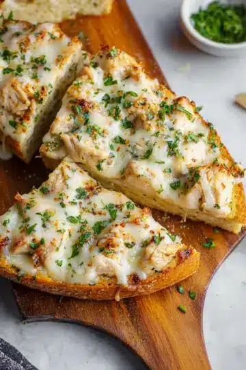 The Viral Chicken Alfredo Garlic Bread I'm Obsessed With