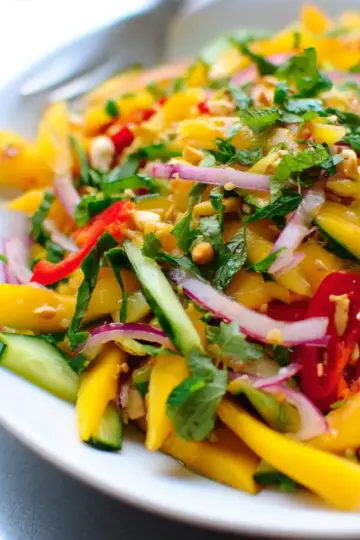 Spicy Thai Mango Salad