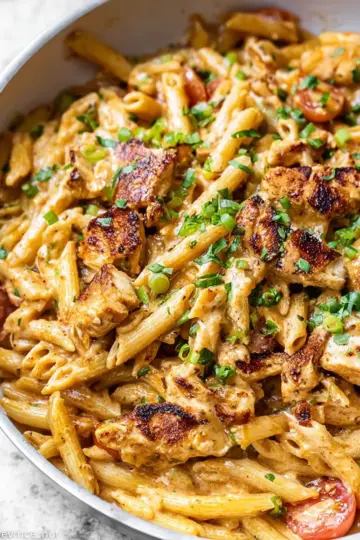 One Pot Creamy Cajun Chicken Pasta